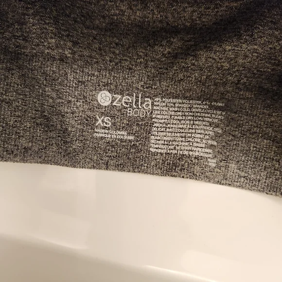 Zella Sports Bra Size XS - Picture 3 of 3